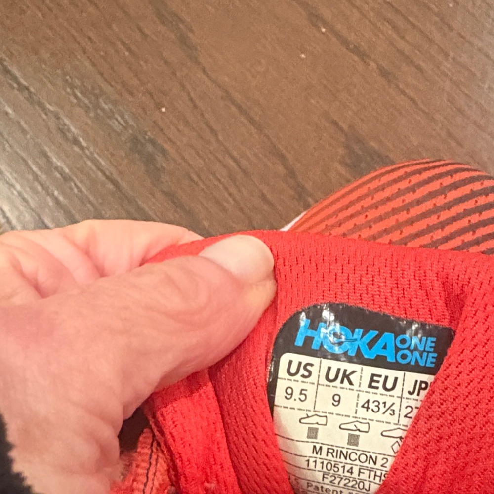 Hoka One One mens tomato red Sneakers - Picture 4 of 5